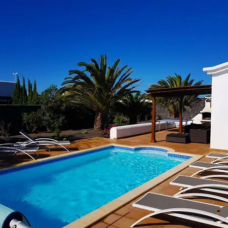 Iseo Playa Blanca (Lanzarote)